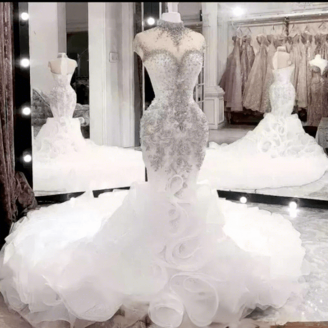 Luxury Anti-static Crystal Wedding Dress African Deep V-Neck Sleeveless Lace-Up Mermaid Bridal Dress