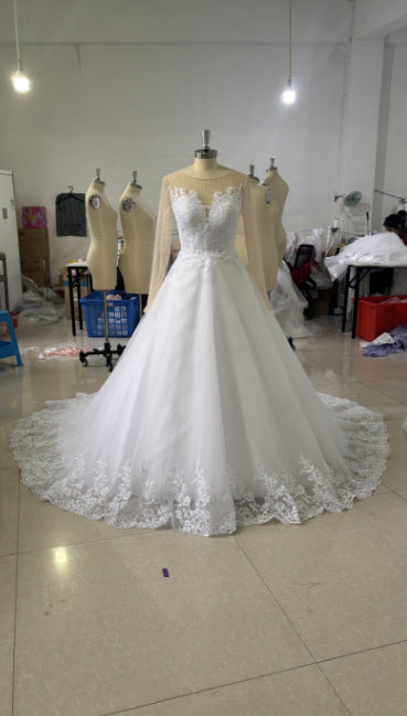 New V-Neck Long Sleeve Sheer Wedding Dress Elegant Lace Beaded Bridal Gown