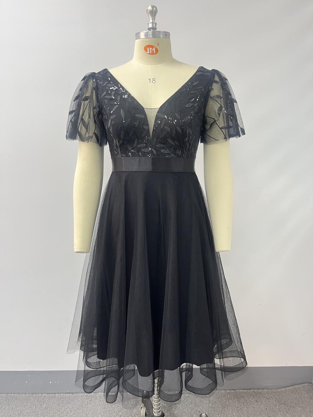 2026 Spring/Summer Plus Size Sequined Mesh A-Line Party Dress Double V-neck Elastic Waist Short Sleeve Evening Gown