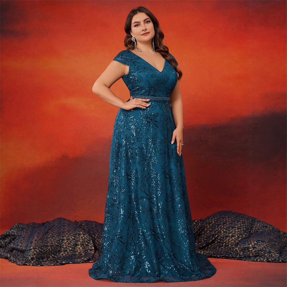 Plus Size V-neck Sequined Evening Gown Floor-length Sleeveless Slim Fit Polyester Evening Dress for Banquet