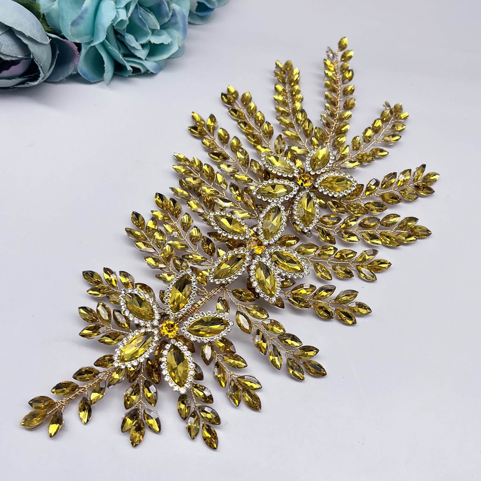 Fashion Bridal Headwear Floral Design Handmade Rhinestone Hairpiece Side Decoration Wedding Party Performance Updos